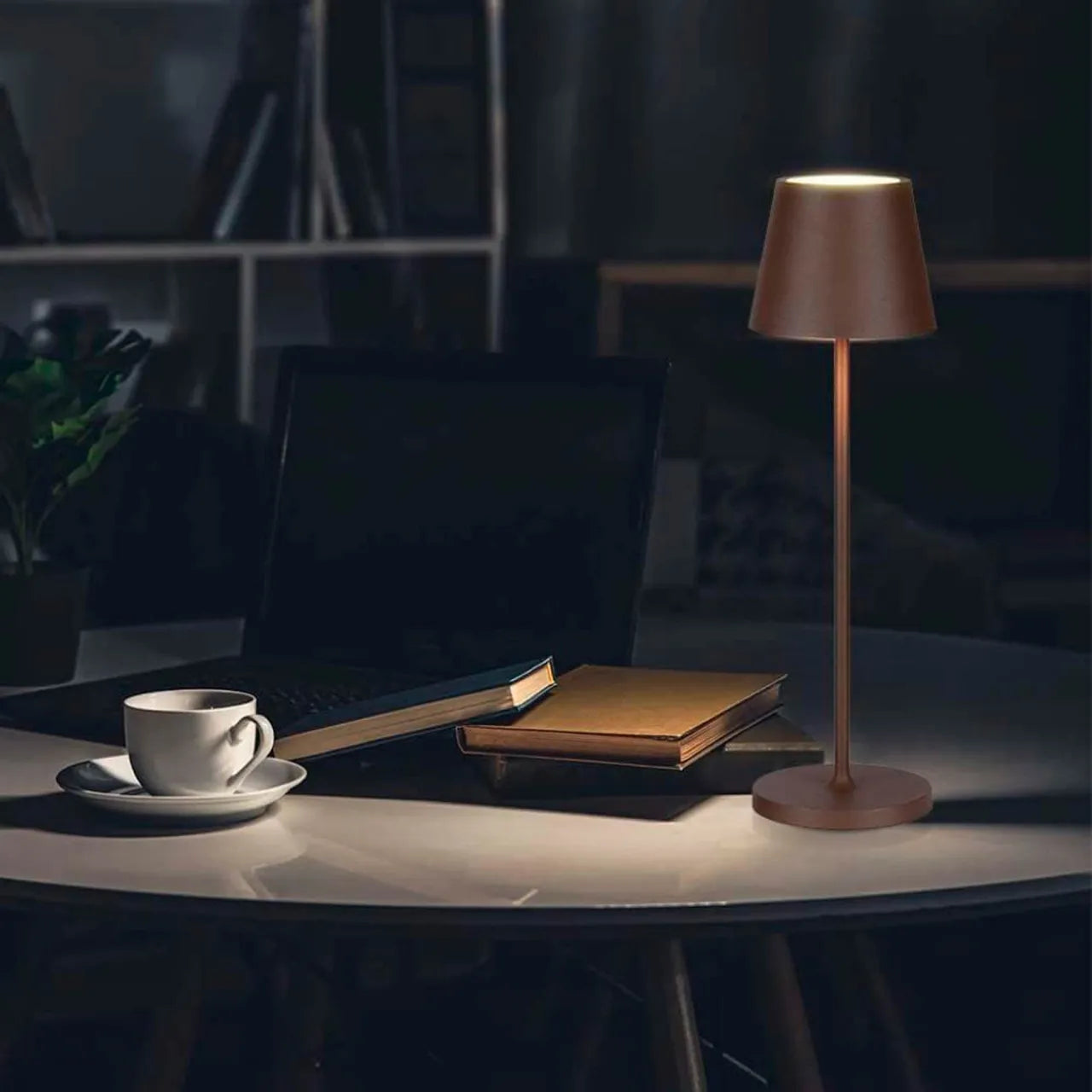 LAMPARA DE MESA LED 5W COLOR CAFE