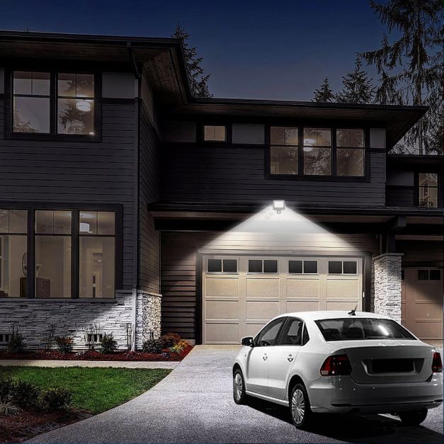 REFLECTOR LED CON SENSOR DE MOVIMIENTO 50W